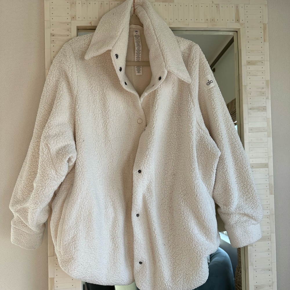 Alo yoga Sherpa jacket